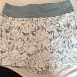 Athleta White Floral Lace Athletic Shorts with Sage Waistband